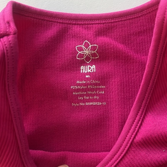 Aura Pink Fitted Sleeveless Tank Top - Picture 3 of 5